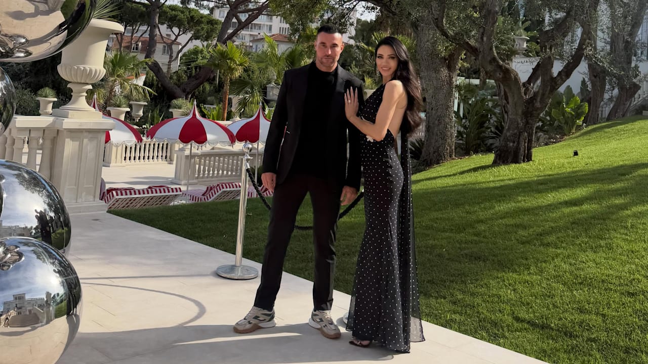 Philipp Plein: Freundin Andreea ist nach ihrer Not-OP wieder zu Hause | Unterhaltung
