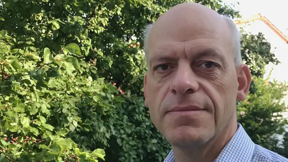 Der tschechische Journalist Robert Schuster | MITTELDEUTSCHER RUNDFUNK Der tschechische Journalist Robert Schuster