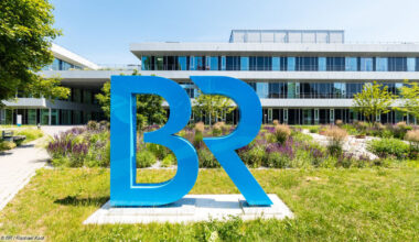 BR Jahresabschluss 2025: Millionen-Minus zwingt zum Sparen
