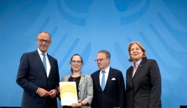 Umfrage: „Dramatisch schlechte Stimmung“ – Riesige Mehrheit stellt sich gegen Rentenpläne der Regierung
