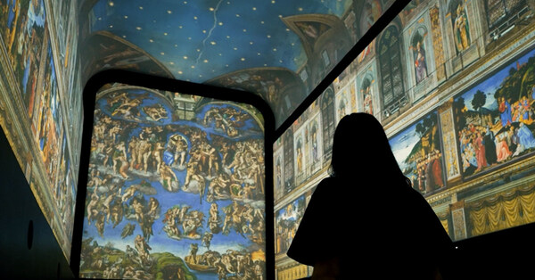 Sistine Chapel Revelations: Projection Room Sistine Chapel Revelations: Projection Room
