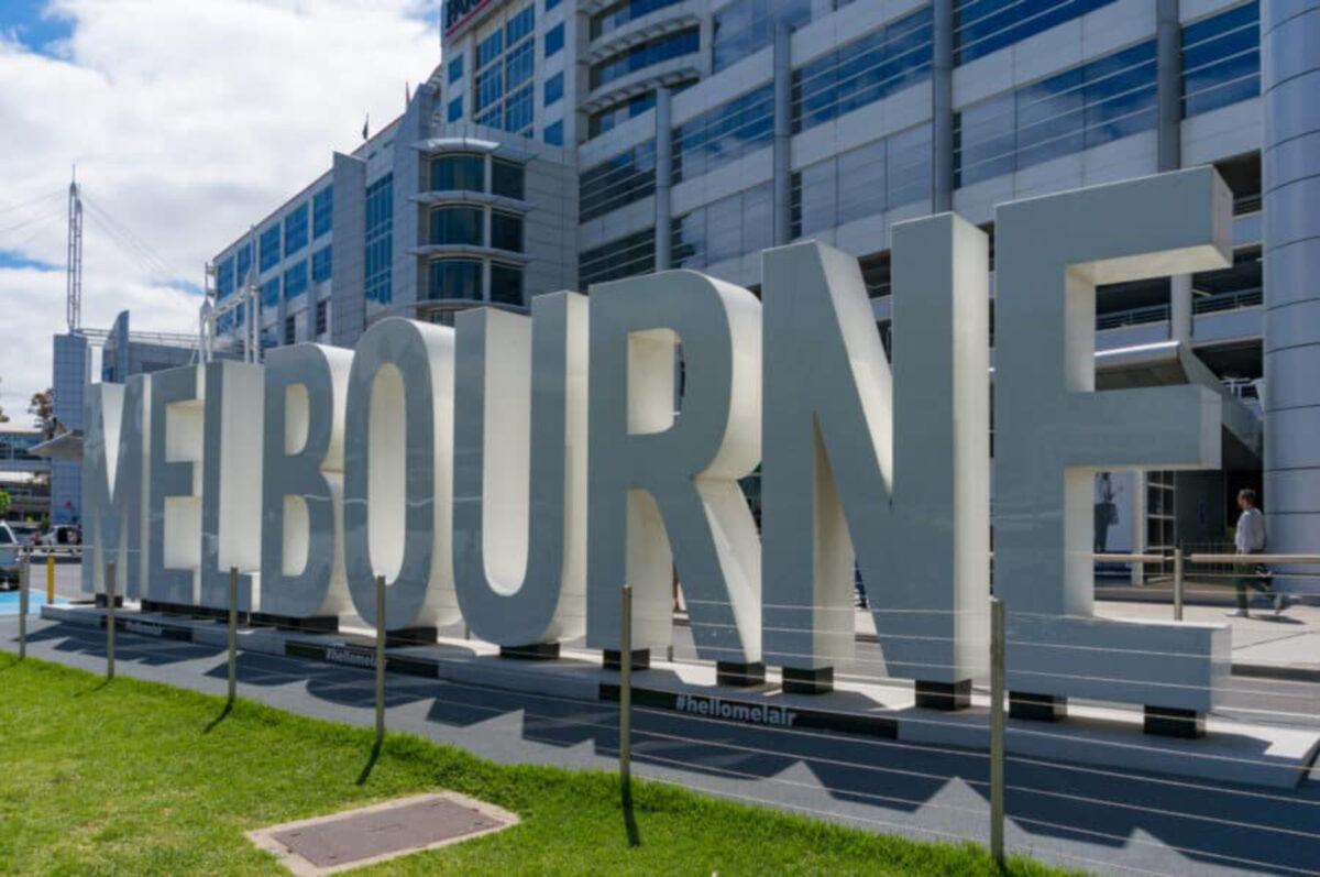 Qantas backs Melbourne’s international ambitions with major airport deal