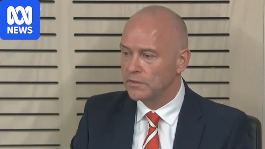 Dallas McInerney tells ICAC he wiped phone over 'compromised' banking alert