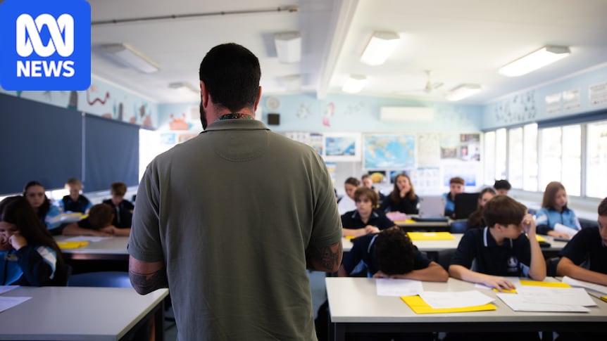 Nurses and teachers facing 12-month wait to get to Australia under visa overhaul