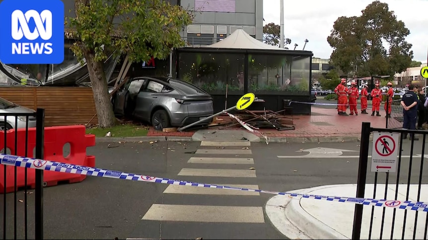 Woman dead after car hits restaurant at Westfield Knox shopping centre in Melbourne's east