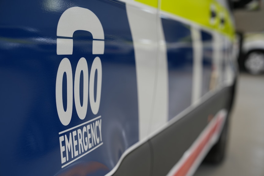 Ambulance Tasmania 2025-02-27 11:02:00