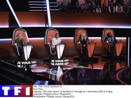 THEVOICESAISON15.jpg