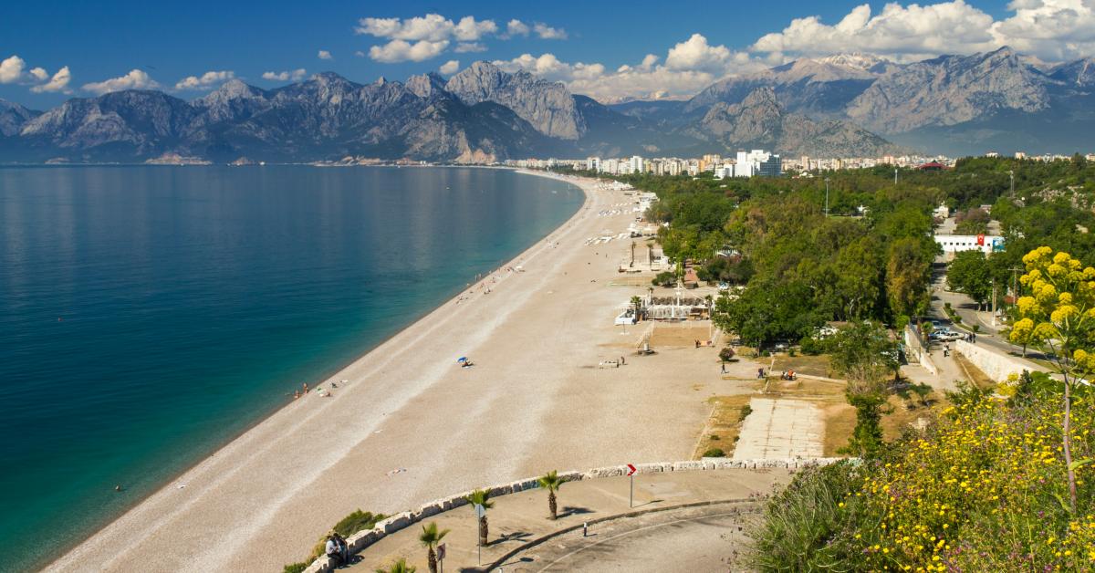 un touriste belge a perdu la vie en chutant d’une falaise