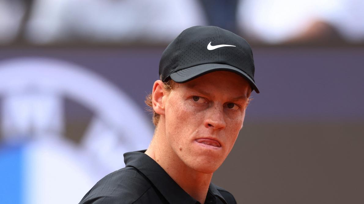 ATP Rome : Jannik Sinner rejoint les demi-finales et bat un prestigieux record de Novak Djokovic