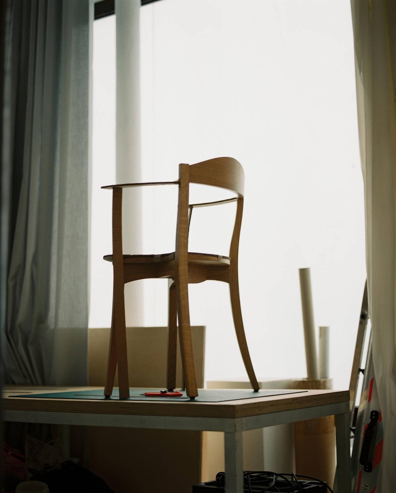 Une maquette de la chaise «Bibolina» pour la marque Alki. — © Marion Berrin pour le magazine T Une maquette de la chaise «Bibolina» pour la marque Alki. — © Marion Berrin pour le magazine T