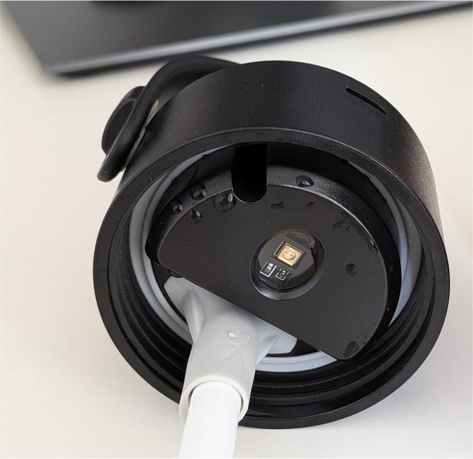 Le dispositif d’UV pour une purification continue de la gourde