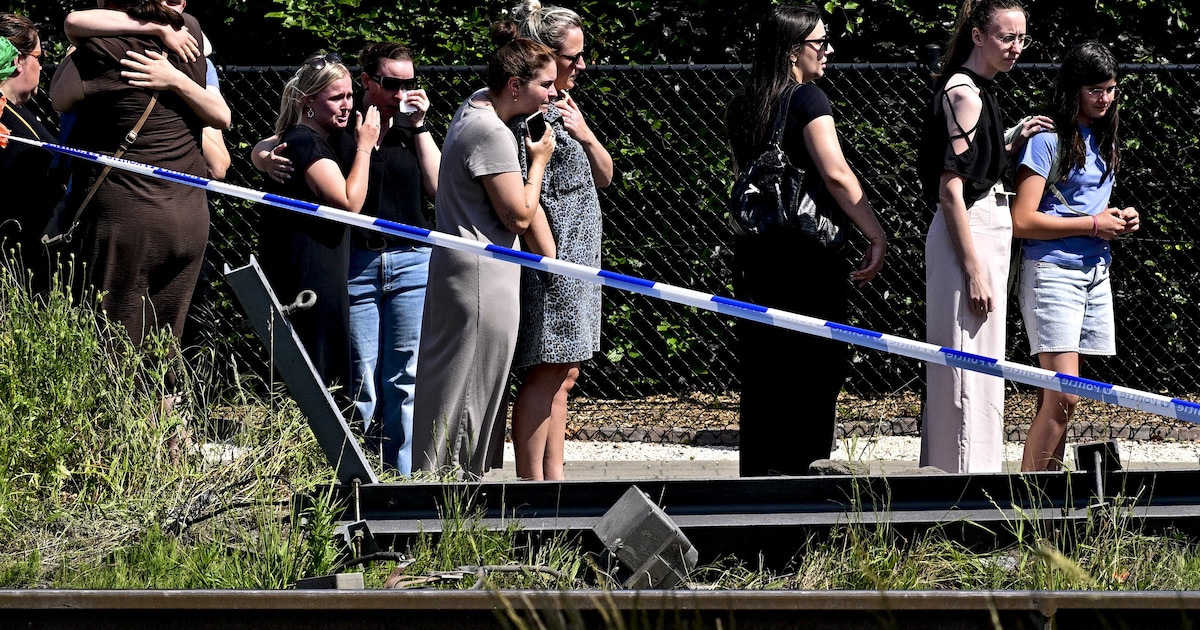 "Elle ne reconnaît pas son mari dans cette description" : l'épouse du chauffeur de bus mort dans l'accident de Buggenhout brise le silence 