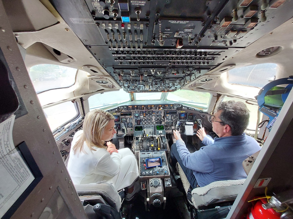 L'inauguration du McDonnell Douglas MD-83 au WAN de Gosselies.