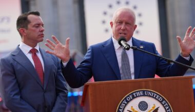L'ambassadeur américain Bill White préface le match Belgique-USA : "J'espère que les Yanks botteront les fesses des Diables rouges"