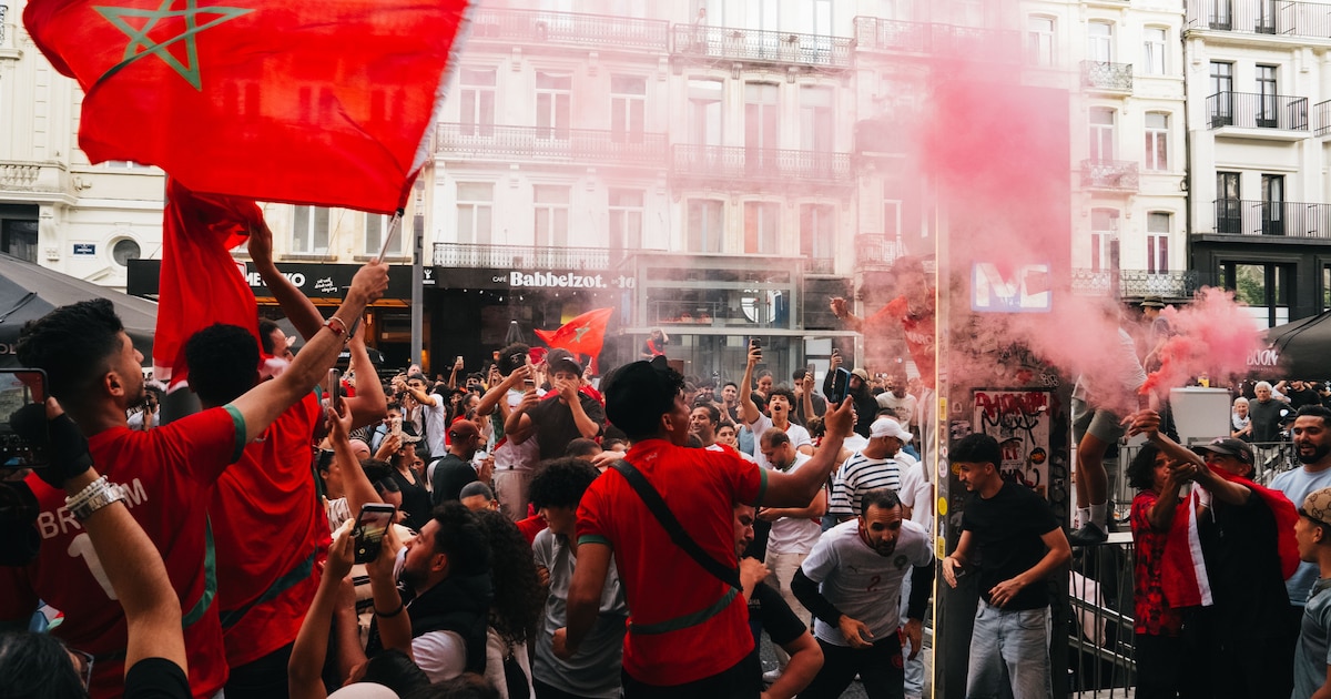 La police bruxelloise se prépare à une nuit agitée après France-Maroc : De Lijn évitera deux communes, écrans géants en nombre limité...