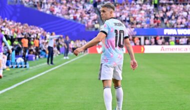 Comment expliquer la décision surprenante de Leandro Trossard, qui quitte l'un des meilleurs clubs du monde ?