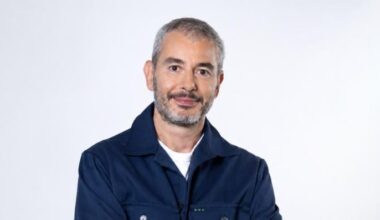 Ecarté de la matinale de France Inter le weekend, Ali Baddou va prendre les commandes les soirs en semaine de "DébatDoc" sur la chaîne LCP à partir de la rentrée