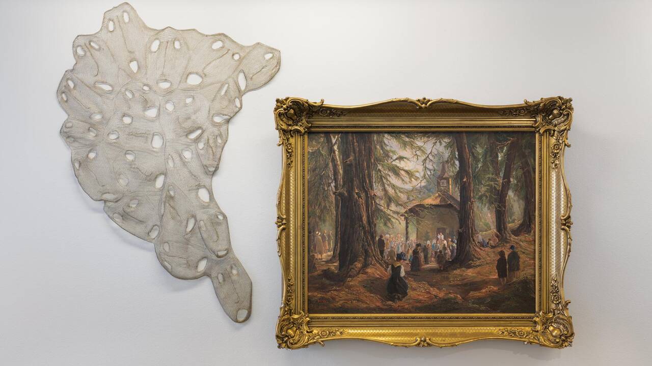 A Sion, trois artistes contemporains répondent à des paysages et des portraits valaisans peints il y a plus d'un siècle