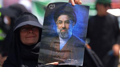 Iran : Pezeshkian évoque la discrétion de Mojtaba Khamenei