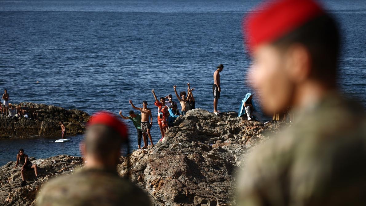 Tensions migratoires à Ceuta : le Maroc réagit après de nouveaux appels sur les réseaux sociaux