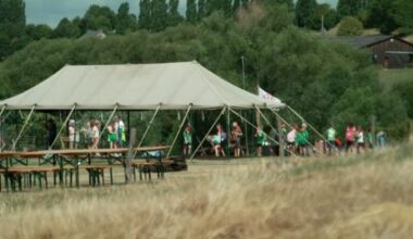 Plombières : enquête sur voyeurisme lors d’un camp scout en août