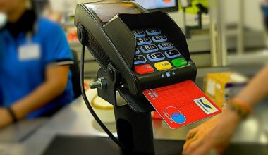 Le paiement par empreinte digitale s'impose: fini le code PIN, pas les arnaques