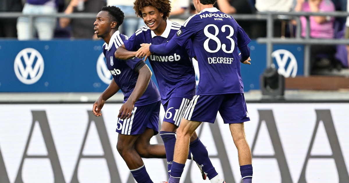 "Un golden-boy", "un profil phénoménal" et "un Frenkie de Jong" : l'ex-coach à Anderlecht Naïm Aarab nous parle des jeunes pépites du Sporting