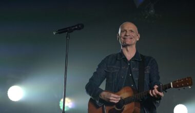 Gaëtan Roussel: "Louise Attaque ne veut pas être un groupe qui ne souffle que des bougies sur un gâteau d'anniversaire"