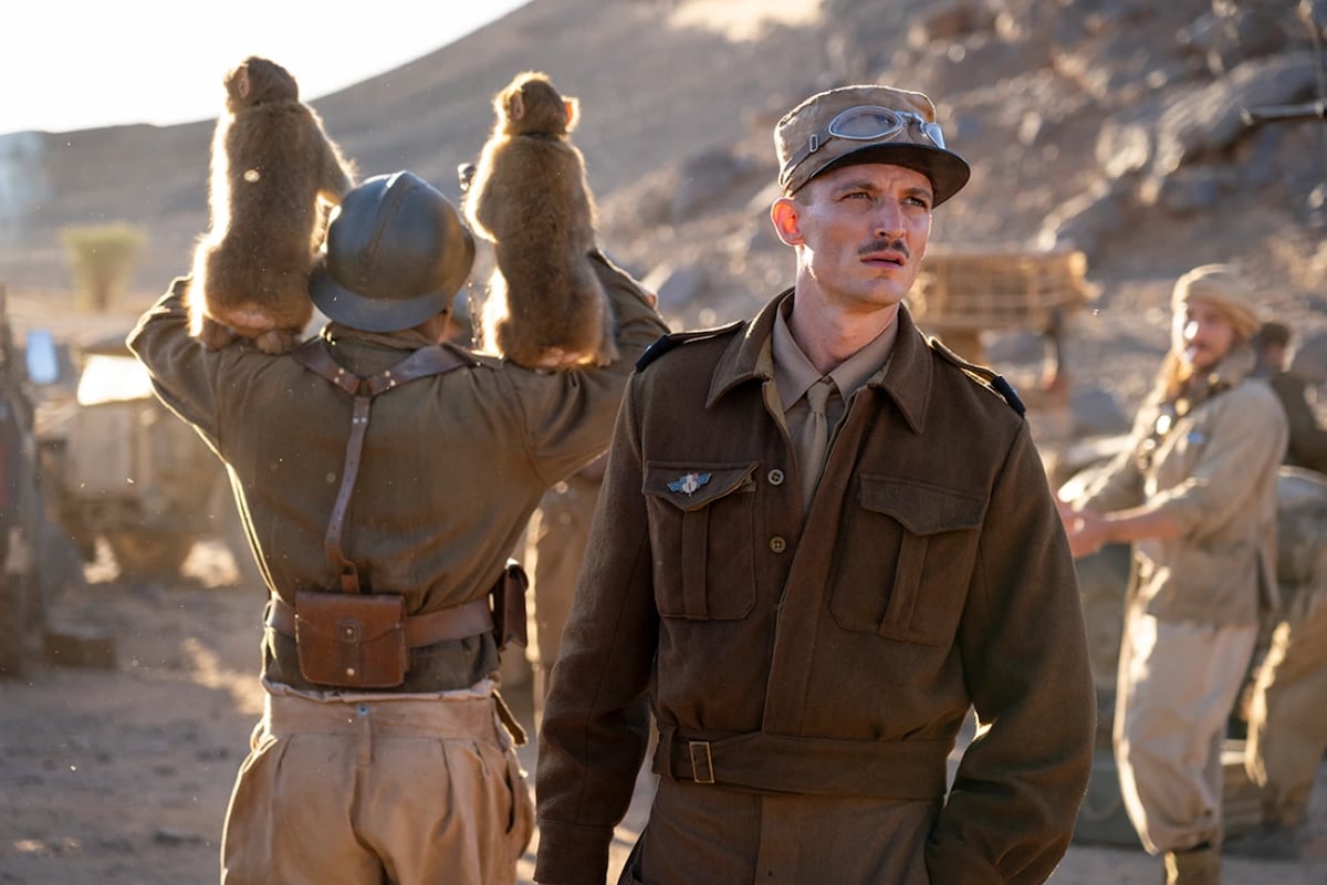 CAST
Simon Abkarian : Charles de Gaulle
Niels Schneider : le général Leclerc
Florian Lesieur : Fernand Bonnier de La Chapelle
Simon Russell Beale : Winston Churchill
Dan Kadosh : Gustavo Camerini
Benoît Magimel : Pierre Kœnig
Kacey Mottet-Klein : Geoffroy de Courcel
Félix Kysyl : Jean Moulin
Anamaria Vartolomei : Livia
Adèle Jayle : Yvonne de Gaulle
Loïc Corbery : René Pleven
Mathieu Kassovitz : François Darlan
Karim Leklou : Blazej, dit « Blaise »
