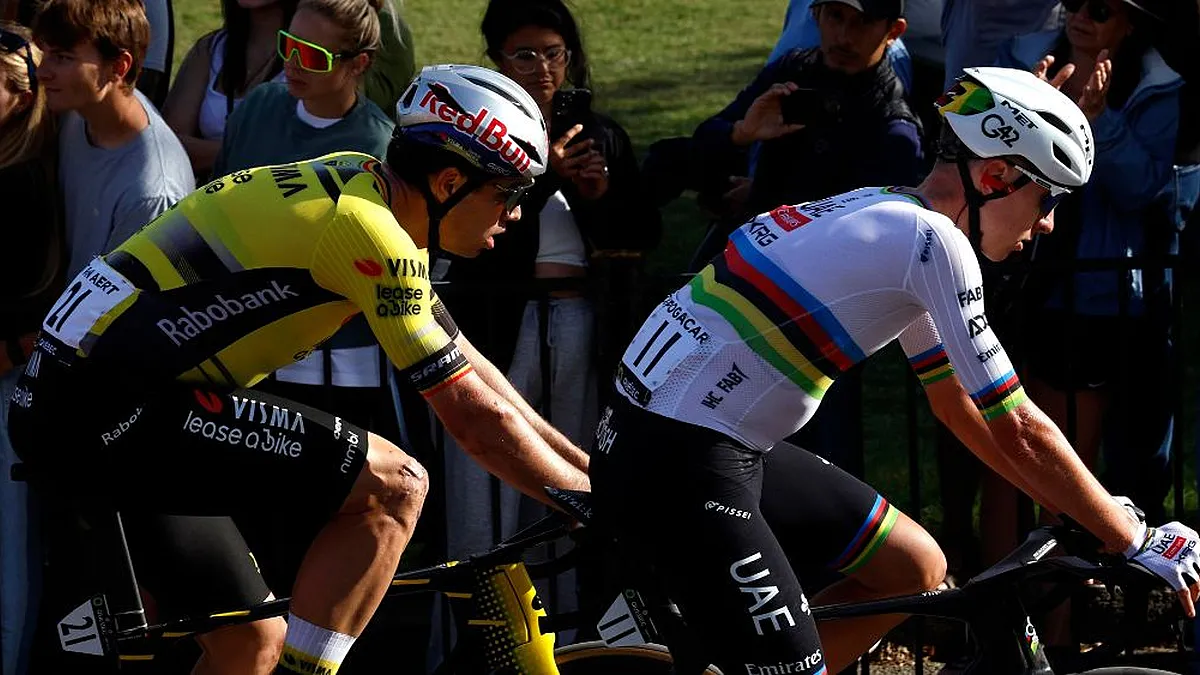 Van Aert is alles behalve onder de indruk van Pogacar: "Vrij normaal"