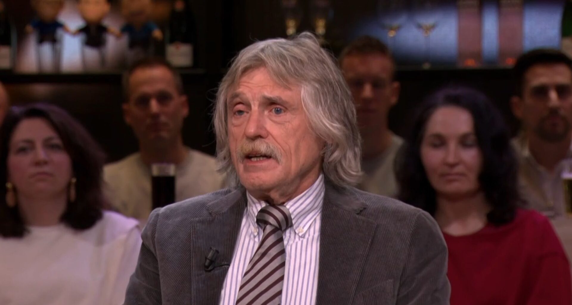 Johan Derksen wil iets kwijt over Sander Schimmelpennick