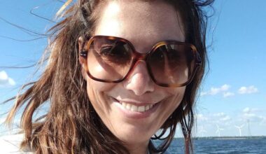 Saartje Vandendriessche straalt op vakantie: "Boeken dicht, bikini aan" (foto)