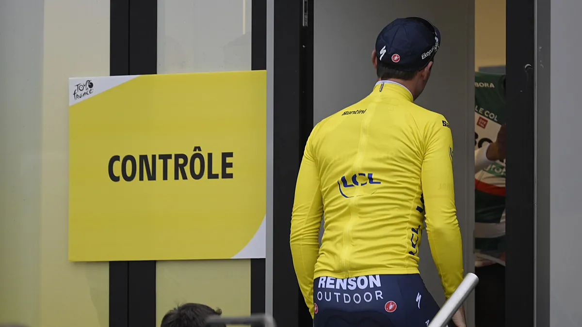 UCI-baas onthult precieze reden van nachtelijke dopingcontroles in de Tour