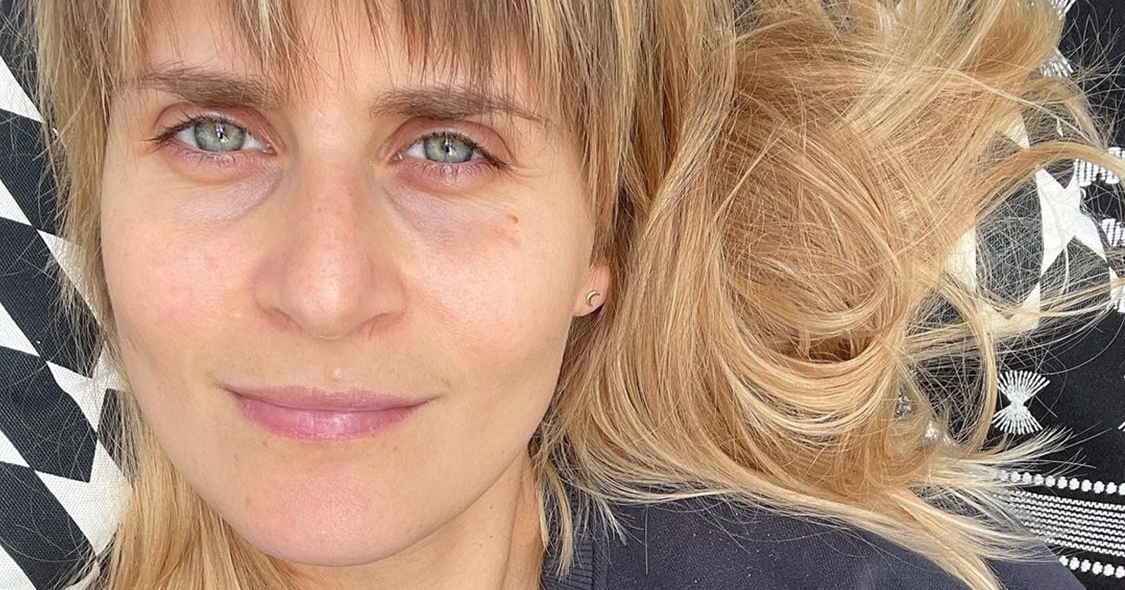 Eva Daeleman straalt in doorschijnende lingerie: "Schoonheid!" (foto)