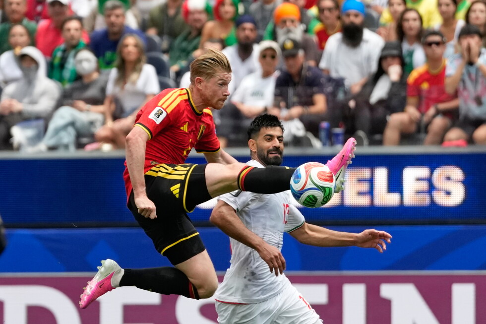 Iran plays 10-man Belgium to 0-0 draw at World Cup