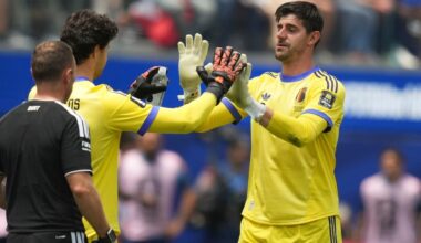 Injured Belgium goalkeeper Thibaut Courtois leaves World Cup quarterfinal match against Spain