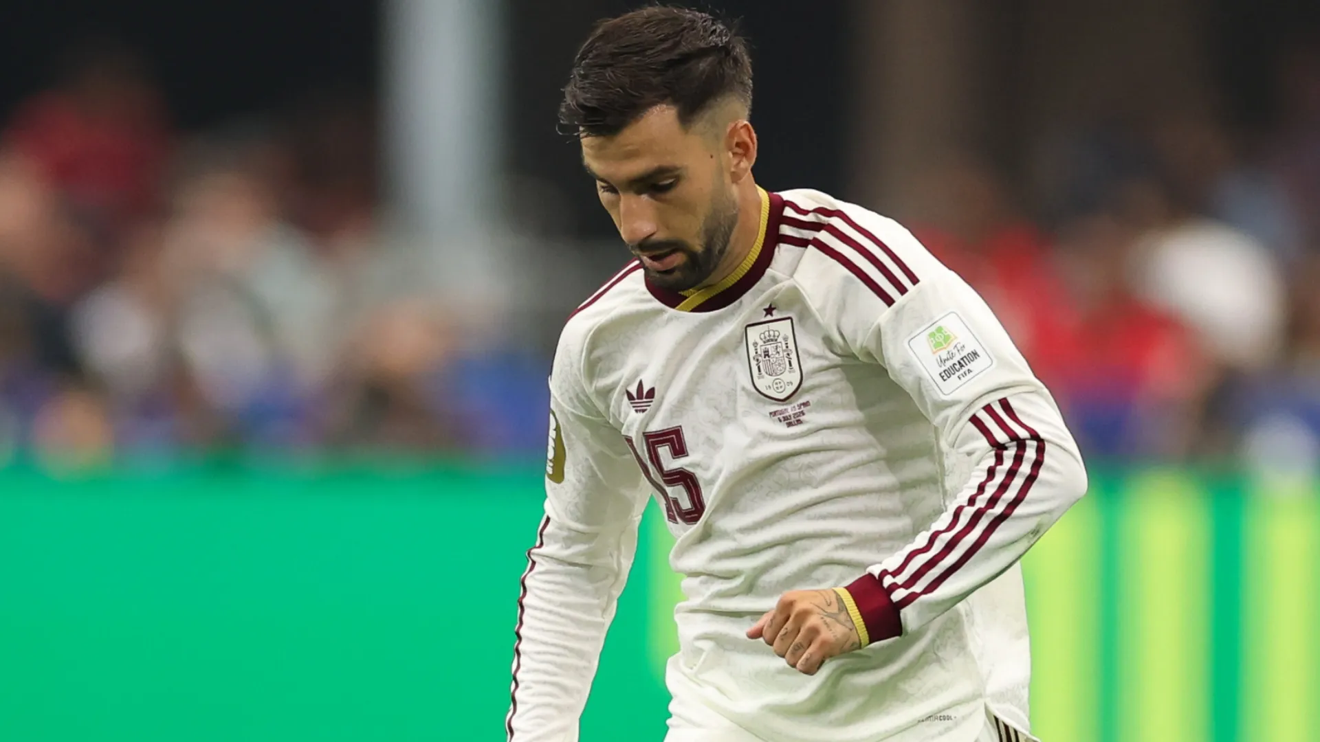 Baena was chosen as left winger (Florencia Tan Jun/Getty Images)