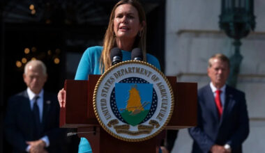 Arkansas Gov. Sarah Huckabee Sanders announces Belgium, UK, Ireland trade mission