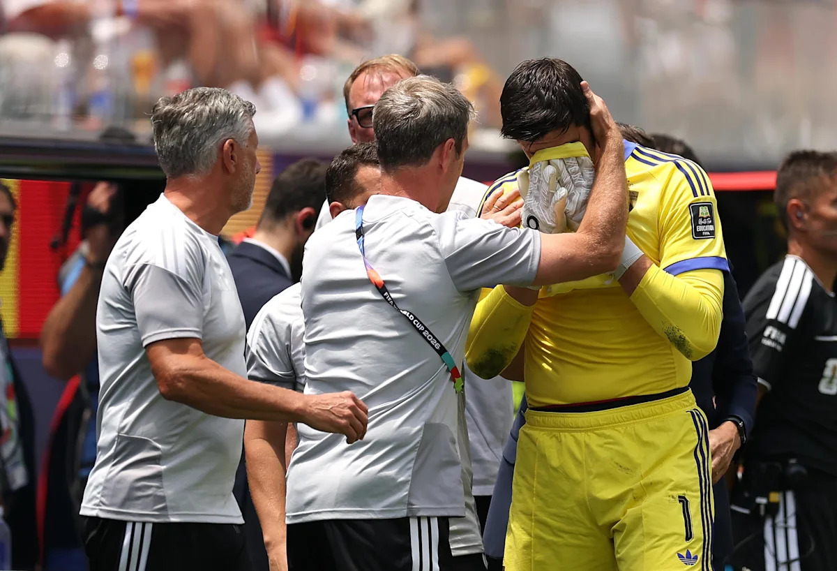 Thibaut Courtois suffers injury in Belgium’s World Cup defeat to Spain