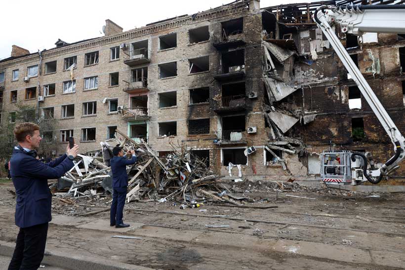 Zelenskiy Demands Belarus Remove Equipment Used in Ukraine Attacks