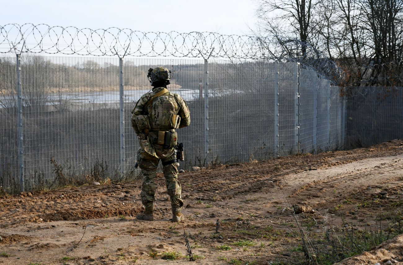 Latvia restores border crossing at Belarus frontier