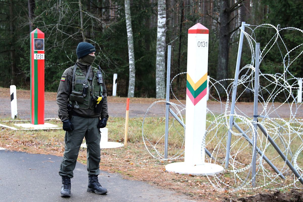 Lithuania discovers migrant tunnel under the border fence with Belarus