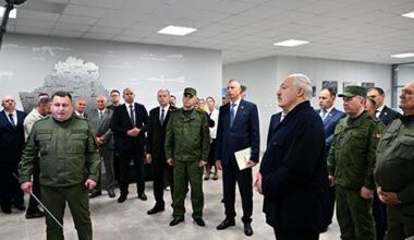 Lukashenko: Domestic weapons are foundation of any army