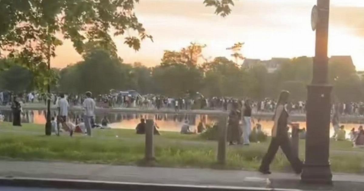 Teenager stabbed at 'TikTok gathering' in London's Clapham Common | News UK