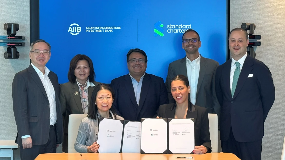 AIIB and Standard Chartered Bank Sign USD100 million Agreement to Support Infrastructure-related Trade in Emerging and Frontier Markets