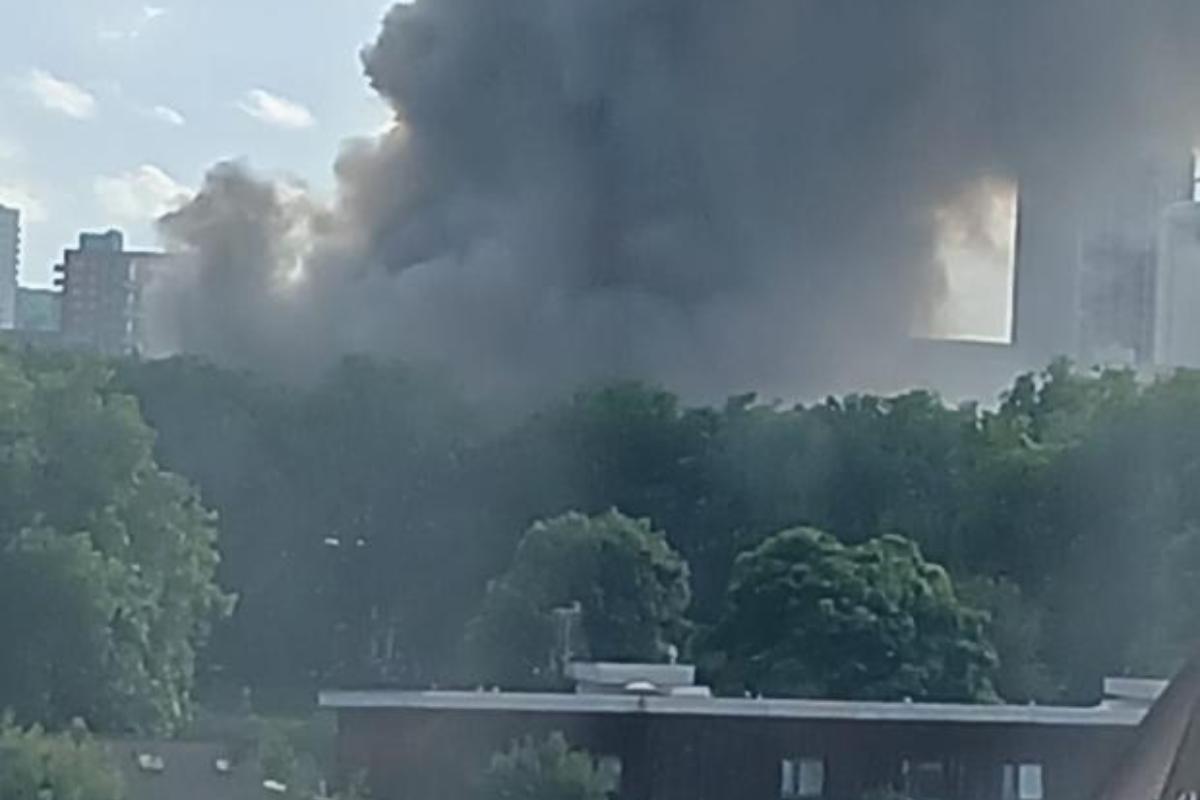 Fire next to track at London Bridge causes MAJOR rush hour disruption