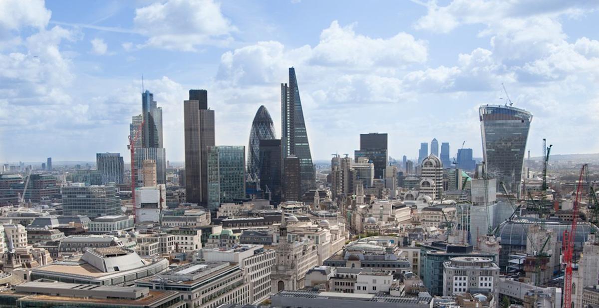 FTSE 100 Live: London blue-chips set to start in red as oil prices ease