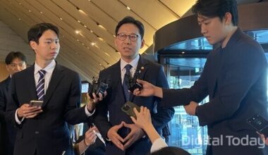 Bae Kyung-hoon to ask Jensen Huang for Vera Rubin GPU supply this year, says B300 on time
