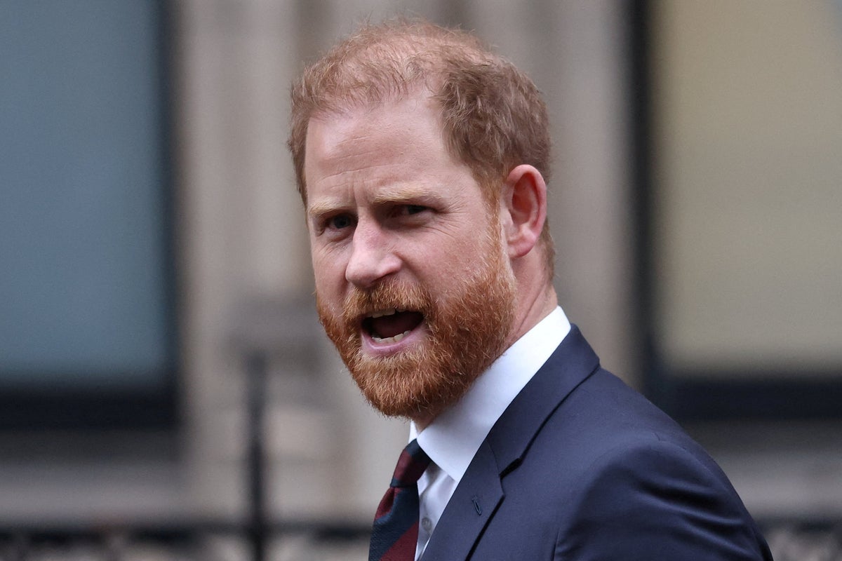 Prince Harry returns to the UK – with a shadow and unanswered questions