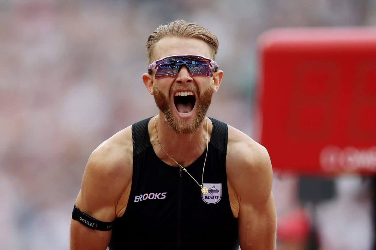 Josh Kerr breaks mile world record with 3:42.66s run at London Diamond League